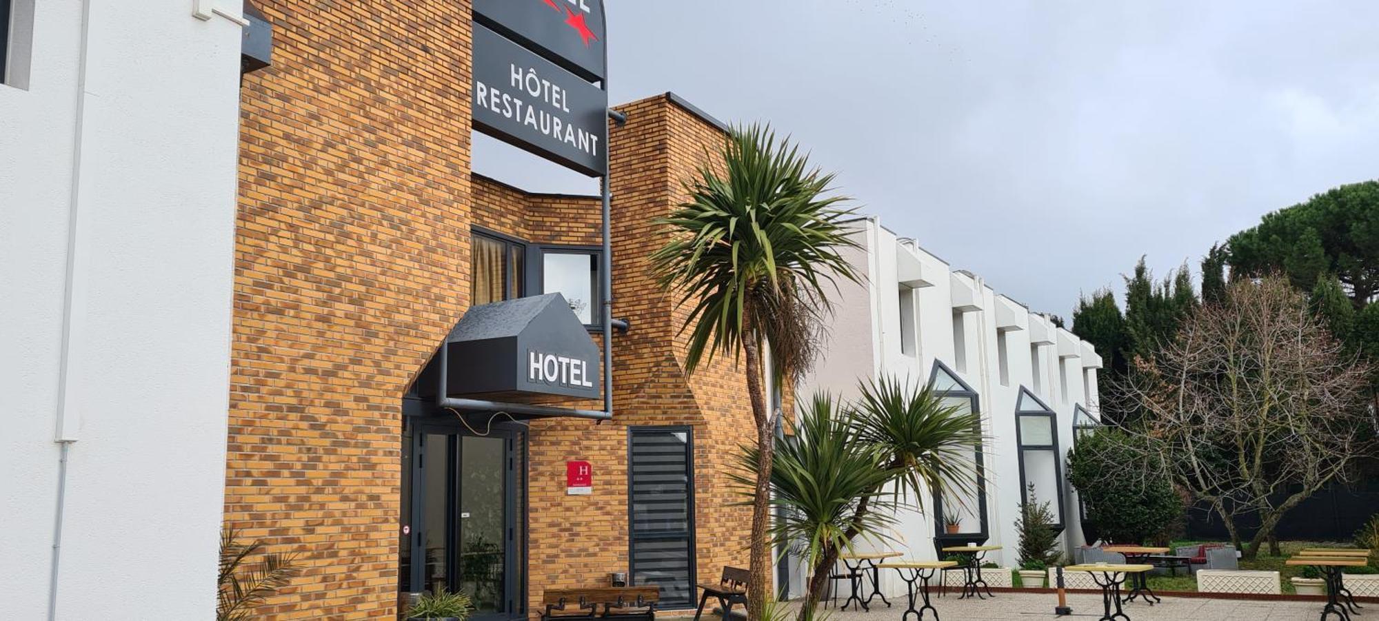 Hotel L'Etoile Aeroport - A61 Carcassonne Exterior foto